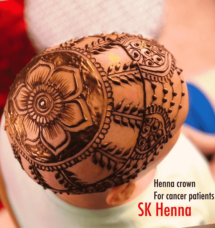 Enthralling Head Henna design