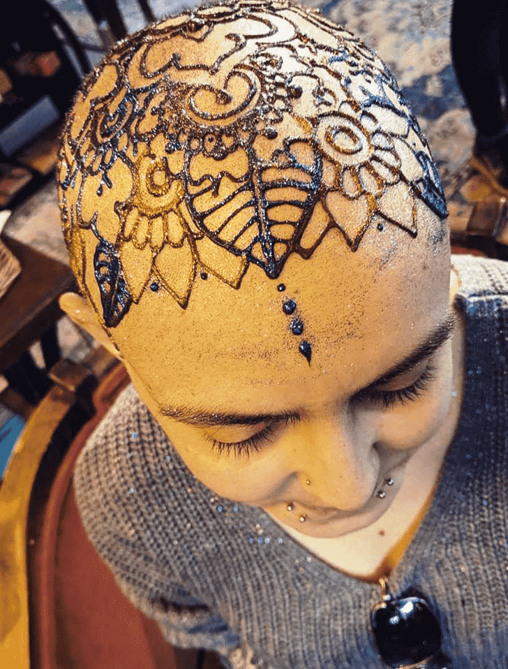 Nice Head Henna design