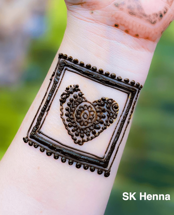 Radiant heart Henna on Hand