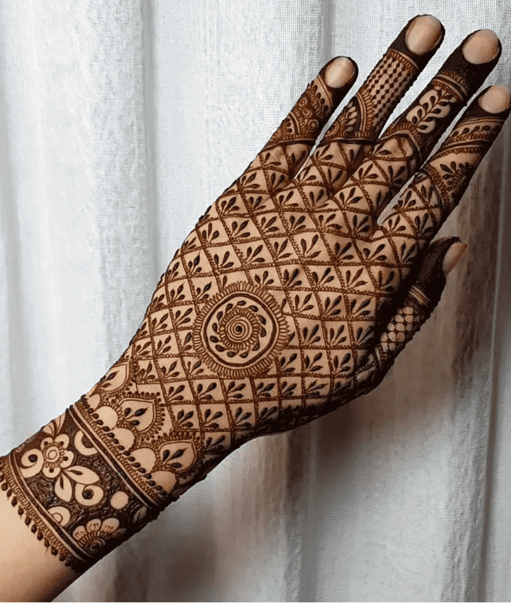 Elegant Heavy Henna Design