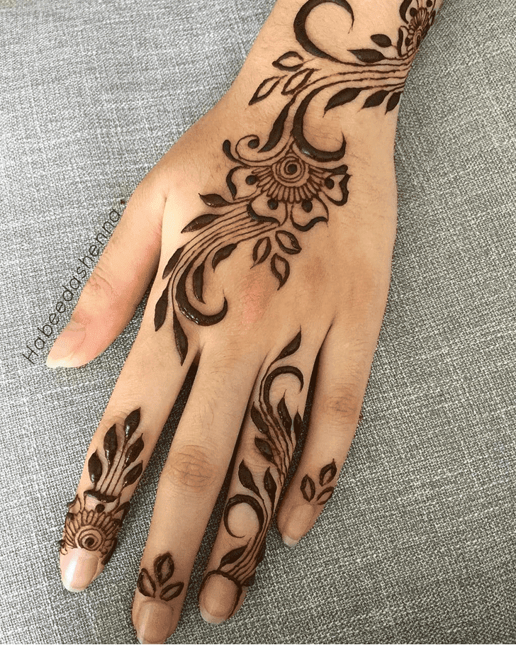 Appealing Henna Design