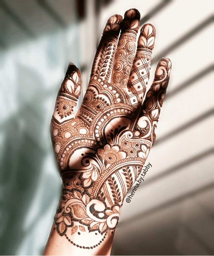Ravishing Henna Design