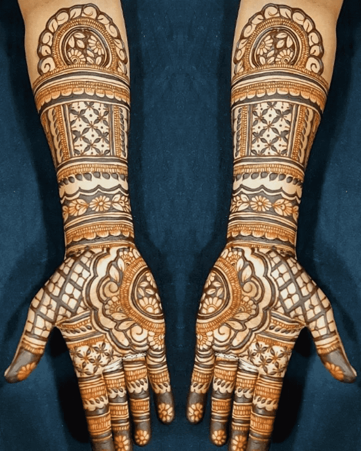 Delicate Henna Modern Bride Henna Design