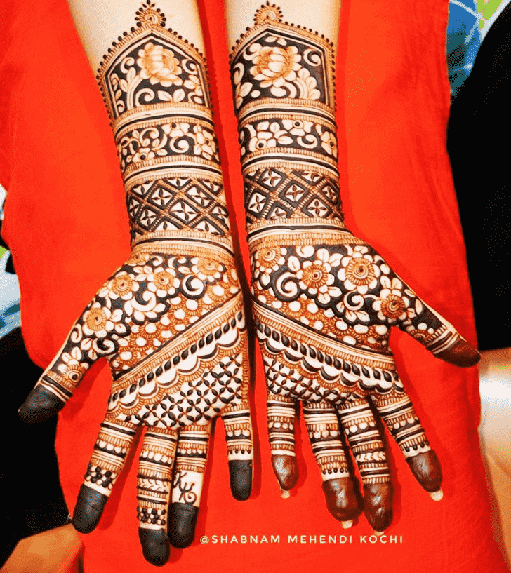 Captivating Holi Henna Design