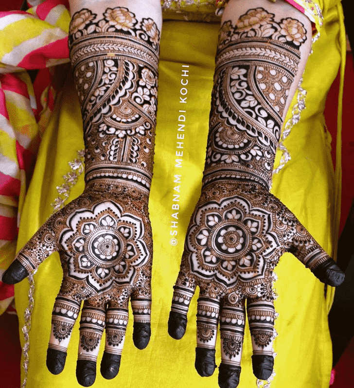 Mesmeric Holi Henna Design