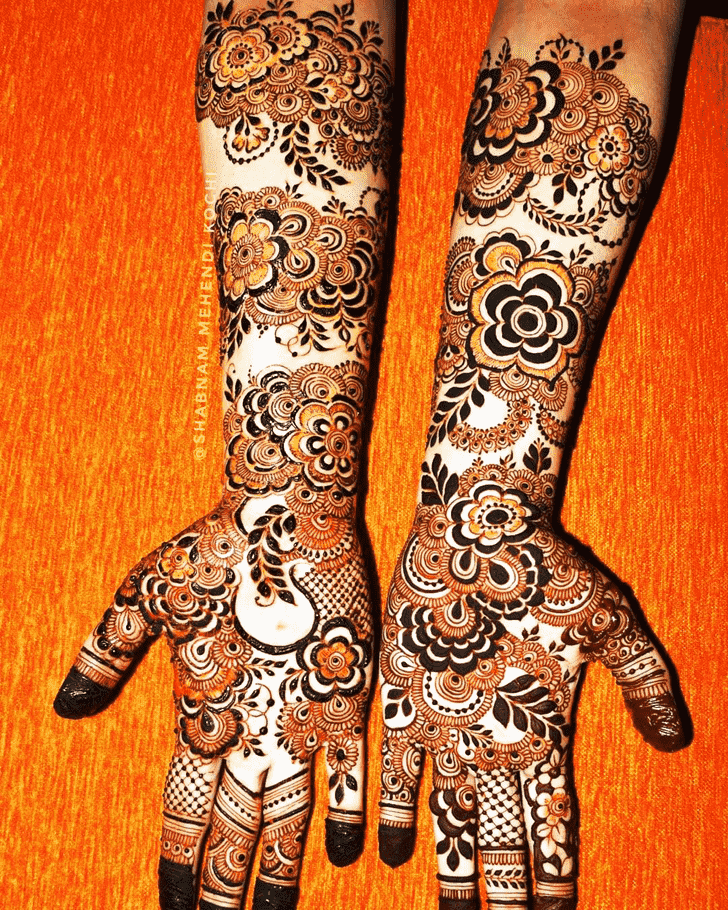 Refined Holi Henna Design