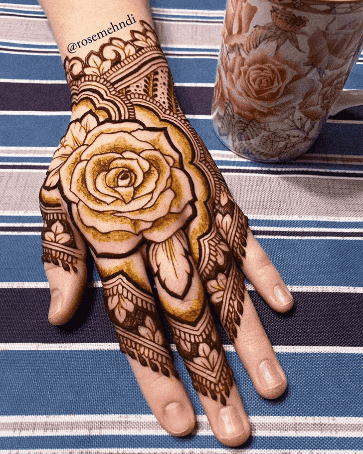 Magnificent Illinois Henna Design