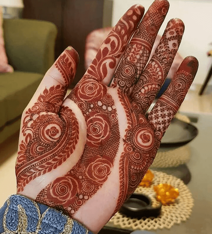 Admirable Independence Day Mehndi Design