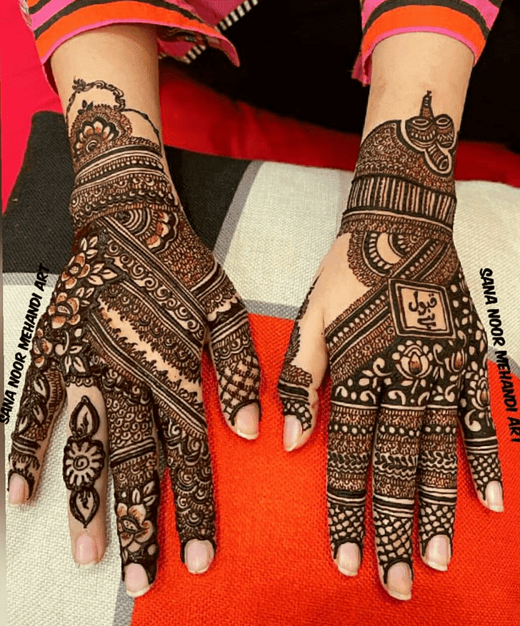 Charming Independence Day Henna Design