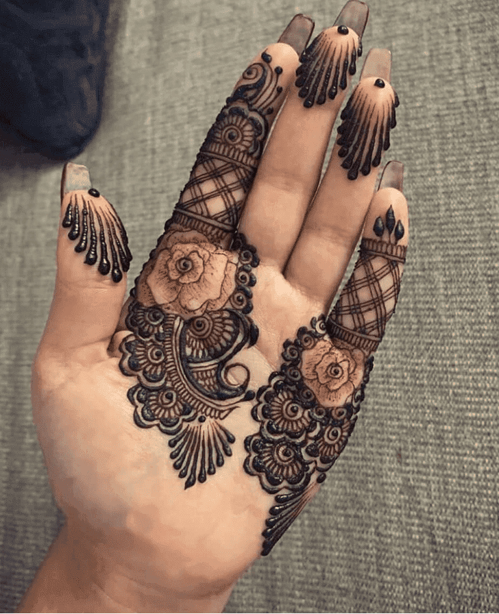 Delightful Independence Day Henna Design