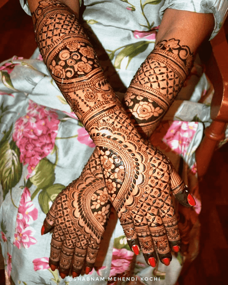 Grand Indian Henna design