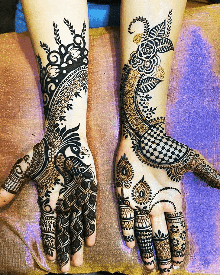 Slightly Indian Henna design