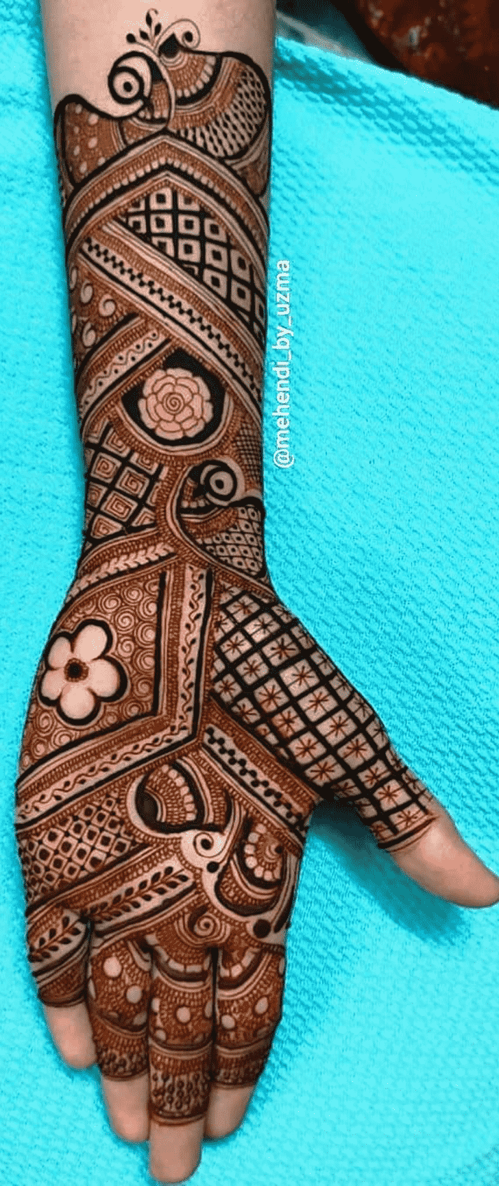 Slightly Indo Arabic Henna Design