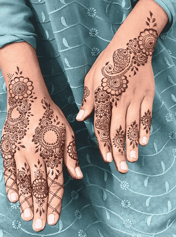 Ideal Indo Western Henna Design