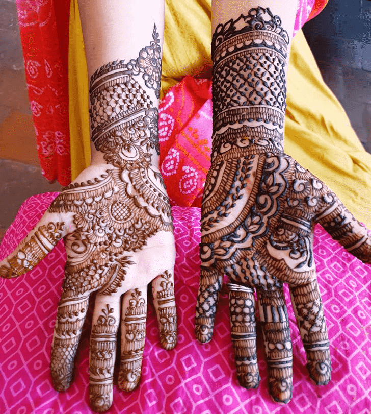 Stunning Indo Western Henna Design