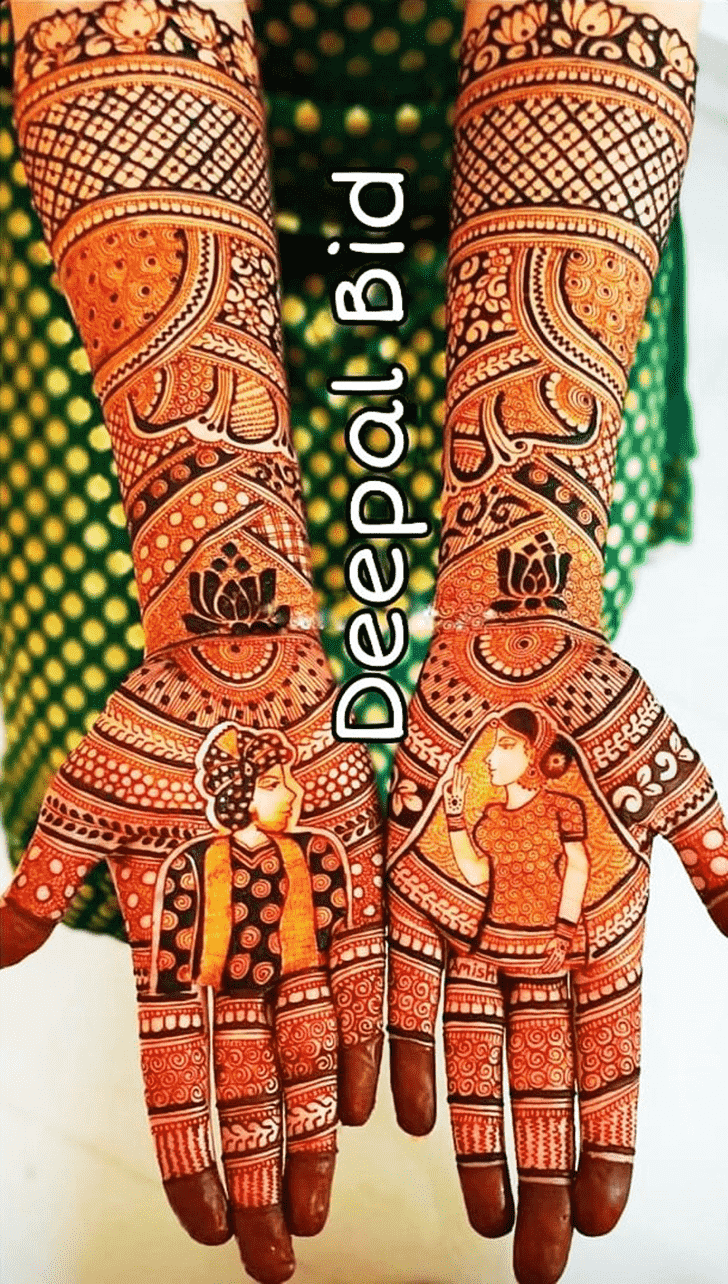 Wonderful Indo Western Mehndi Design