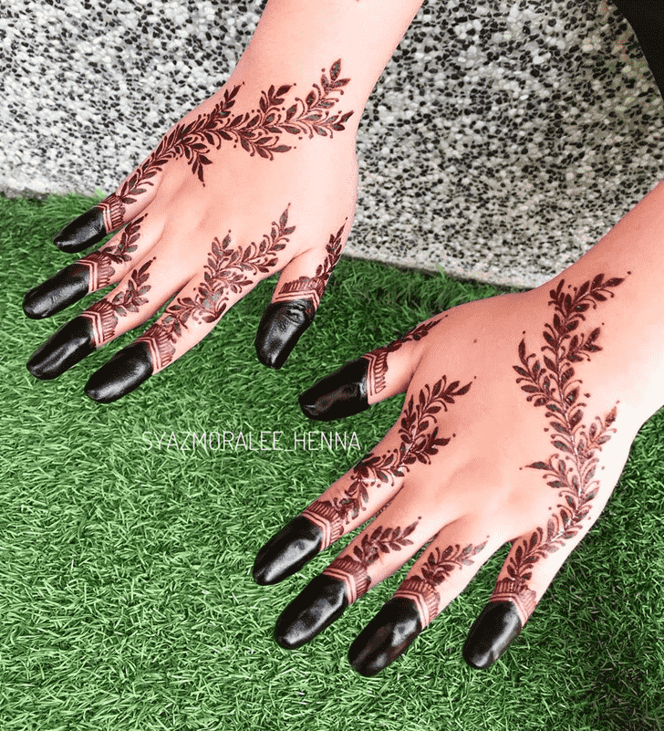 Captivating Indore Henna Design