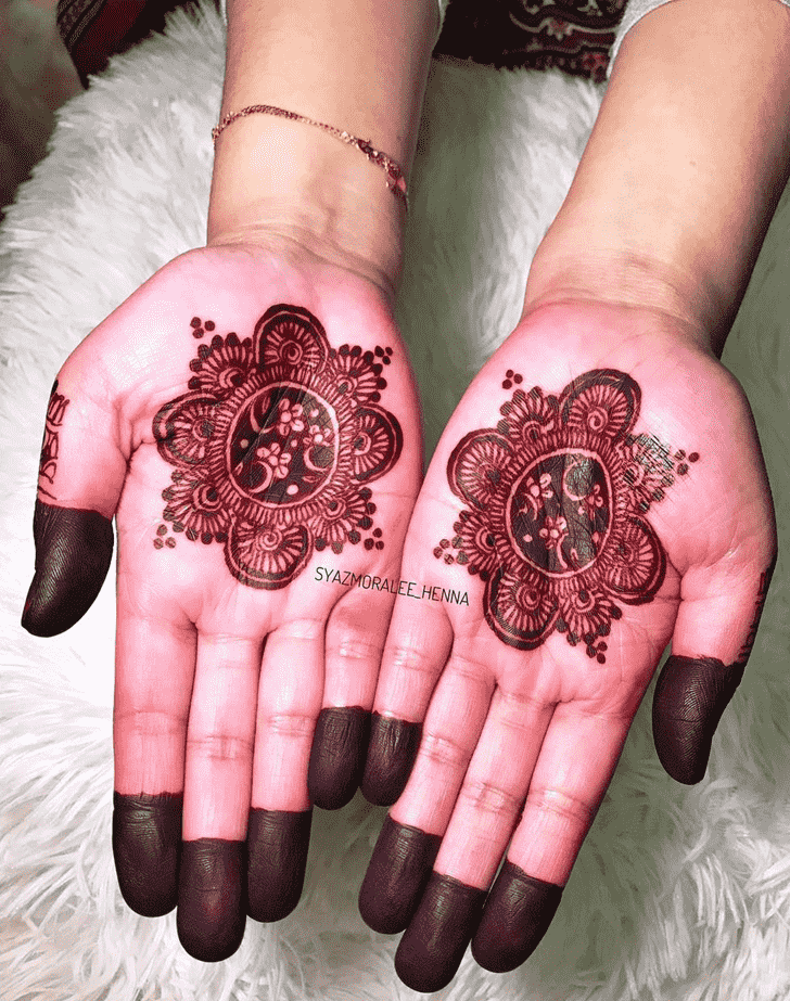 Charming Indore Henna Design