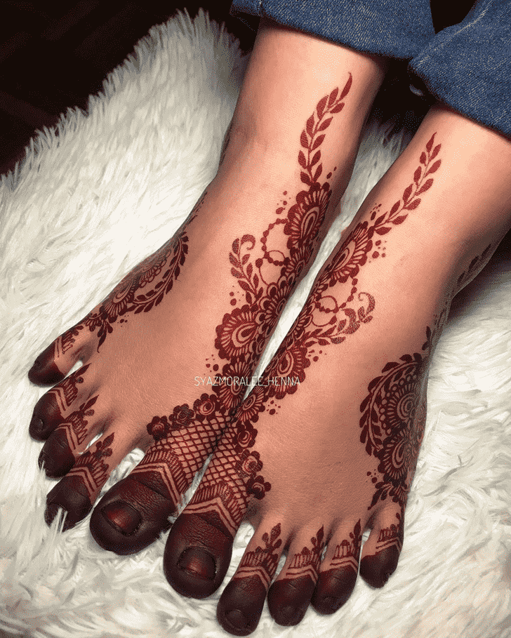 Gorgeous Indore Henna Design