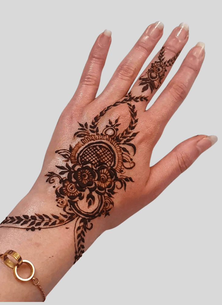 Beauteous Interesting Henna Design