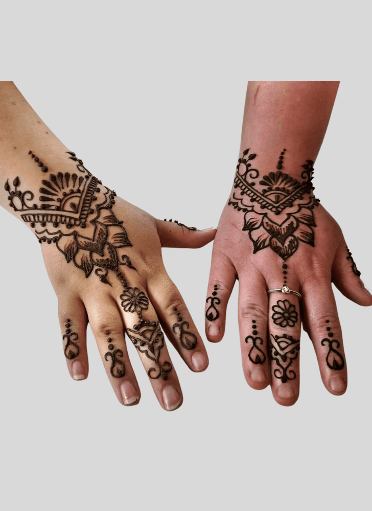 Classy Interesting Henna Design
