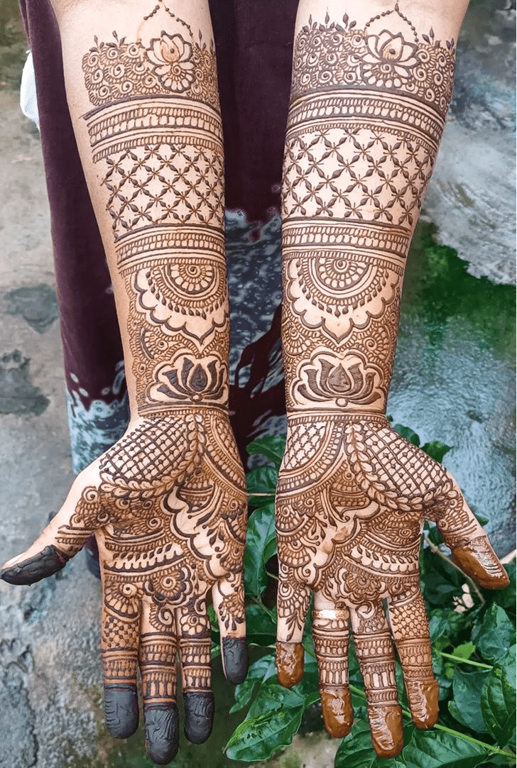 Superb Intricate Full Arm Henna Design