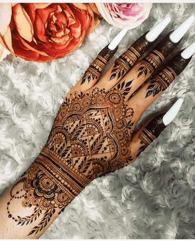 Captivating Islamabad Henna Design