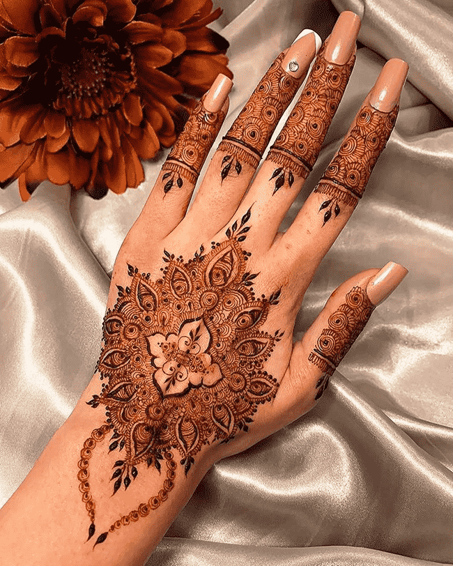 Charming Islamabad Henna Design