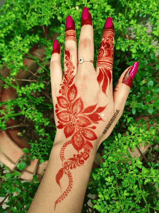 Magnetic Islamabad Henna Design