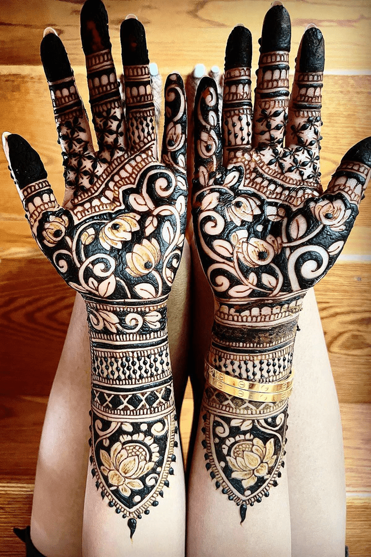 Appealing Italy Henna Design
