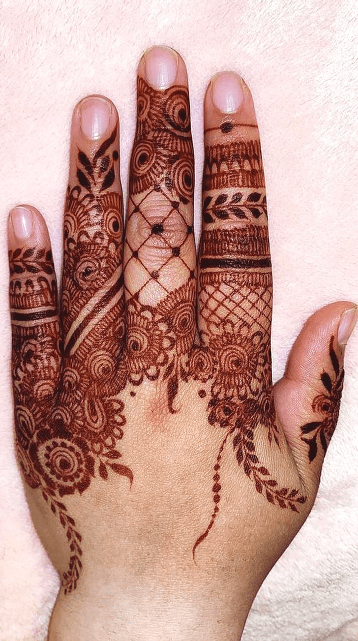 Magnetic Italy Henna Design