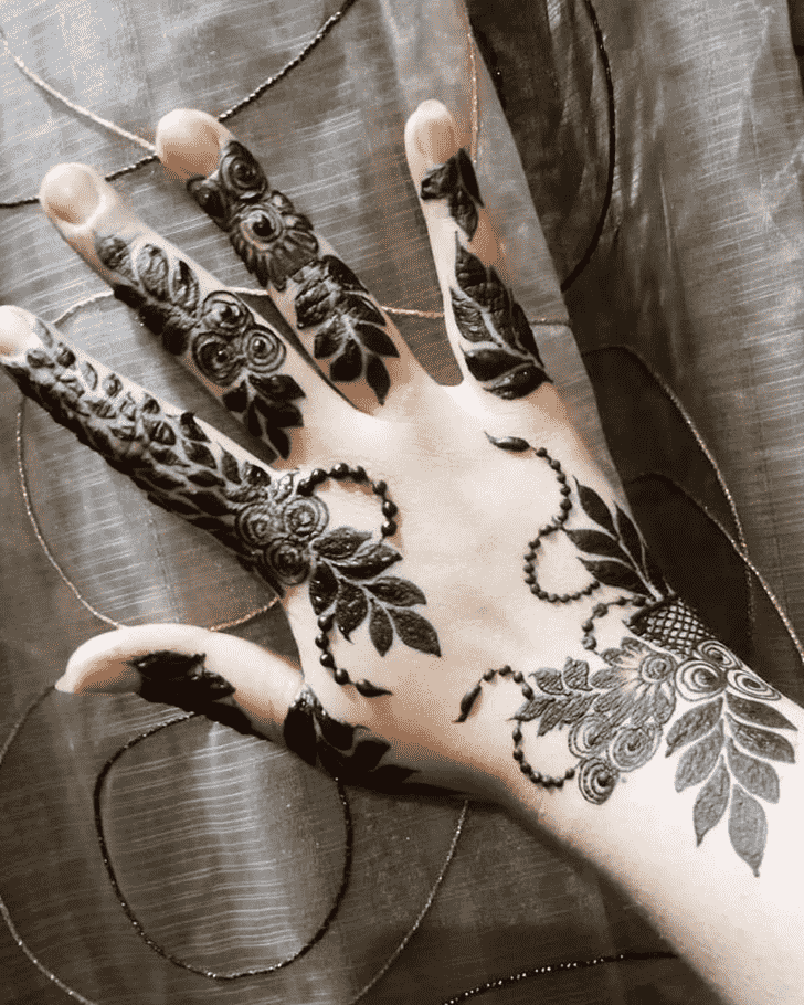 Graceful Jaipur Henna Design