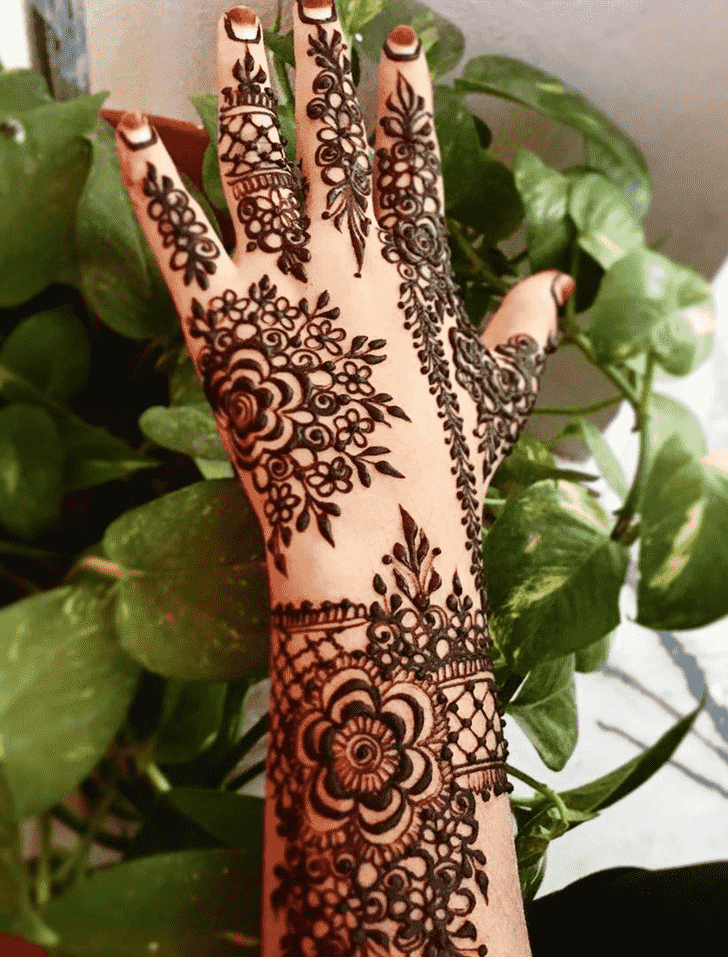 Fine Jalalabad Henna Design