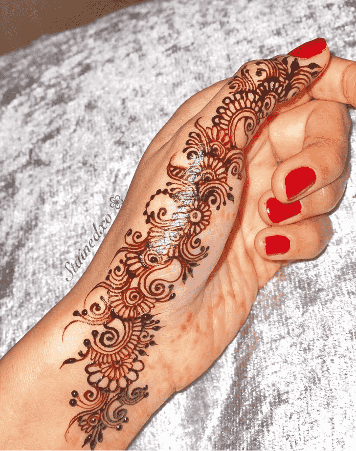 Elegant Jamshedpur Henna Design