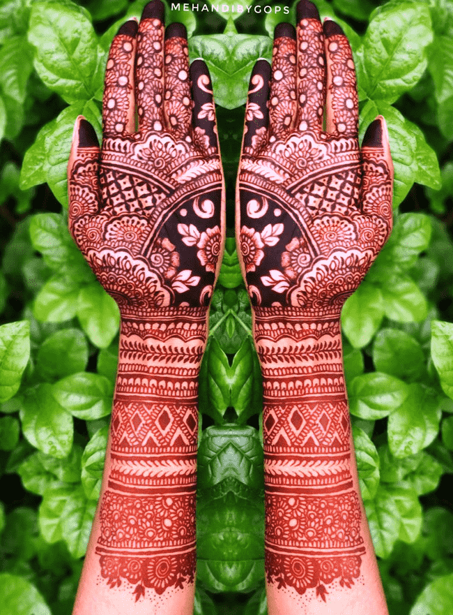 Bewitching Janakpur Henna Design