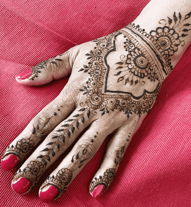 Fetching Janakpur Henna Design