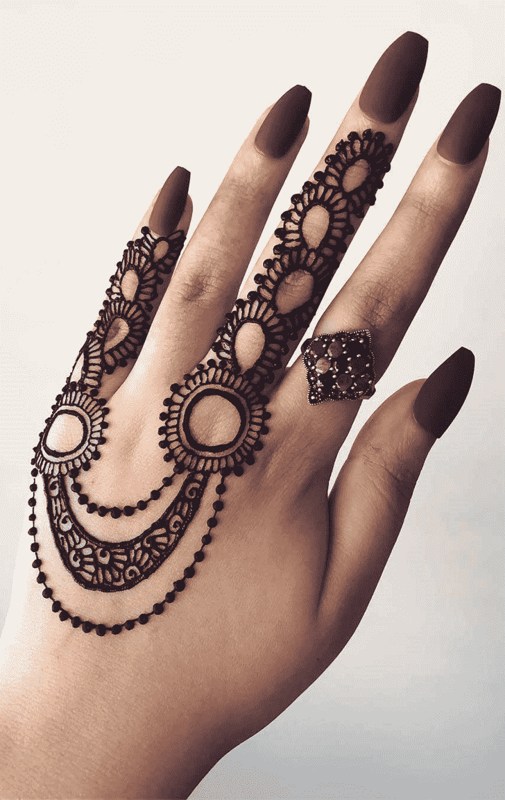 Inviting Jewellery Henna Design