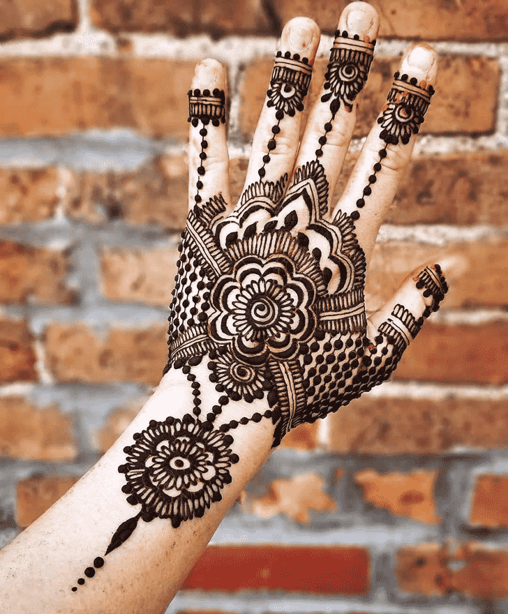 Classy Jewelry Henna Design