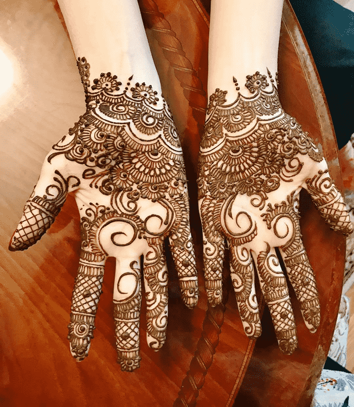 Nice Jewelry Henna Design