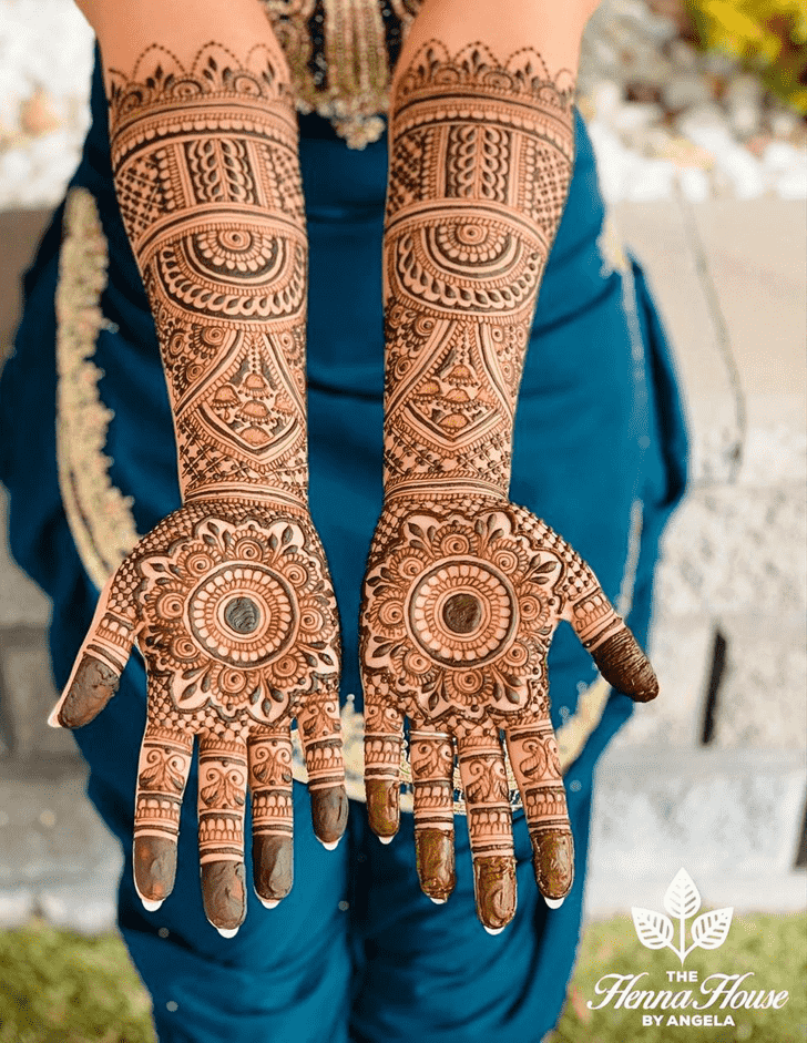 Appealing Jharkhand Henna Design
