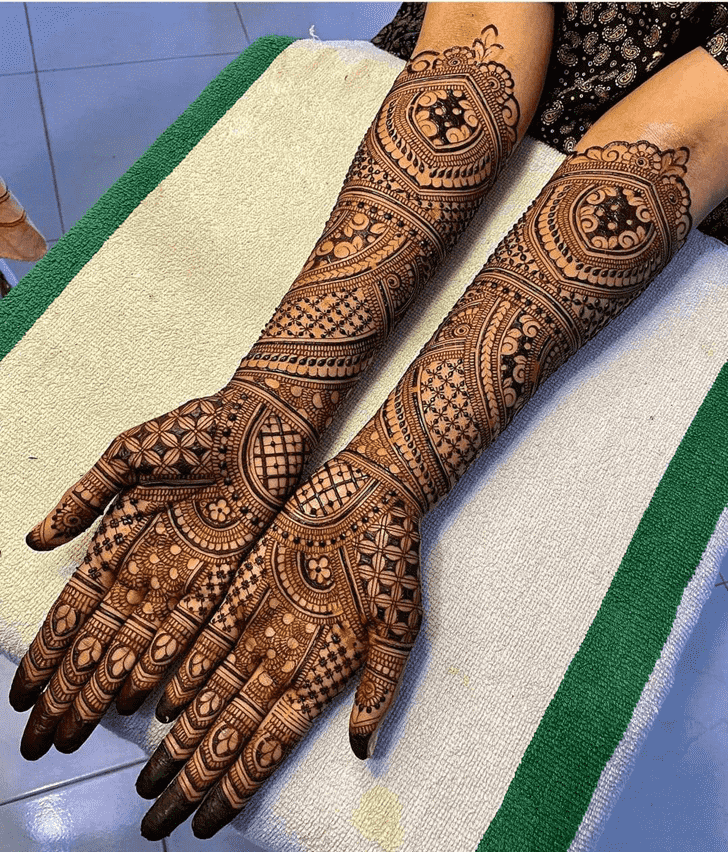 Enticing Jharkhand Henna Design