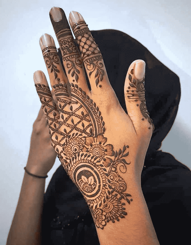 Enticing Jodhpur Henna Design