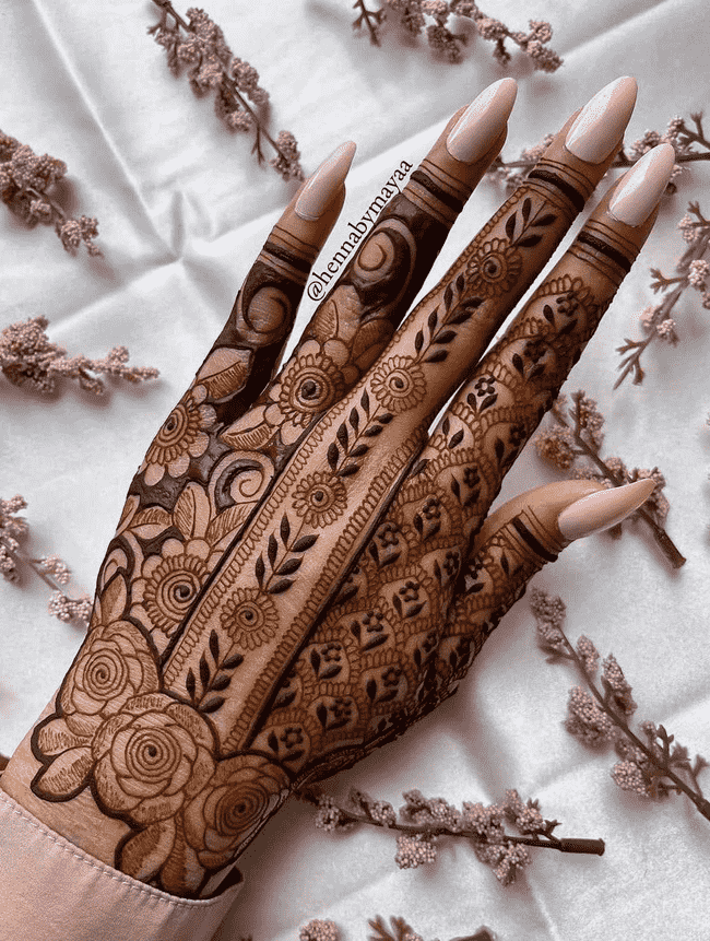 Magnetic Kabul Henna Design