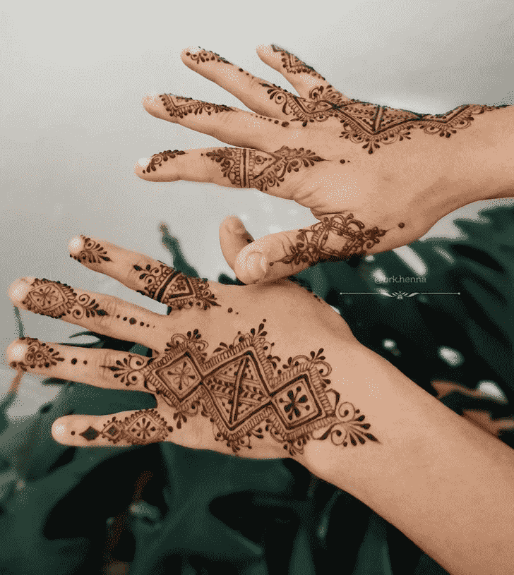 Radiant Kanpur Henna Design