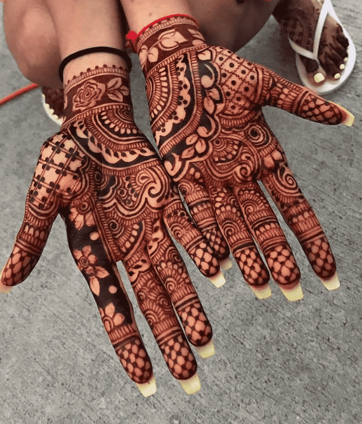 Grand Karachi Henna Design