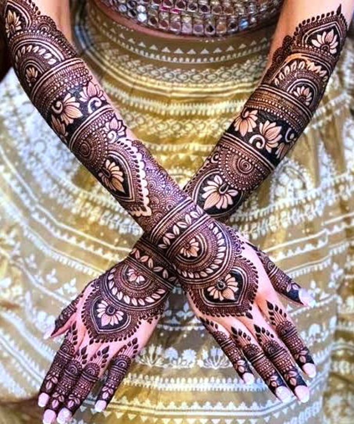 Arm Karwachauth Special Henna Design