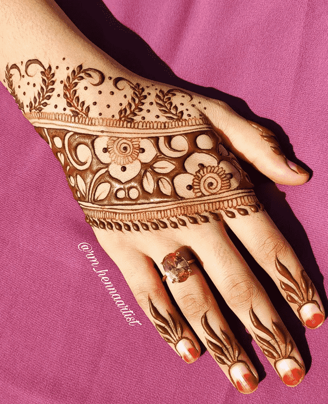 Gorgeous Kasauli Henna Design
