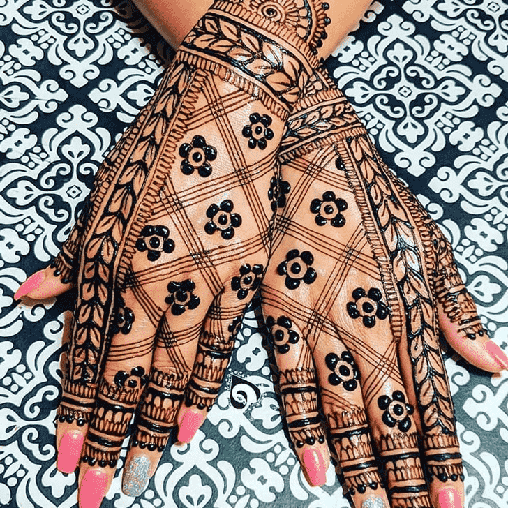 Charming Kerala Henna Design