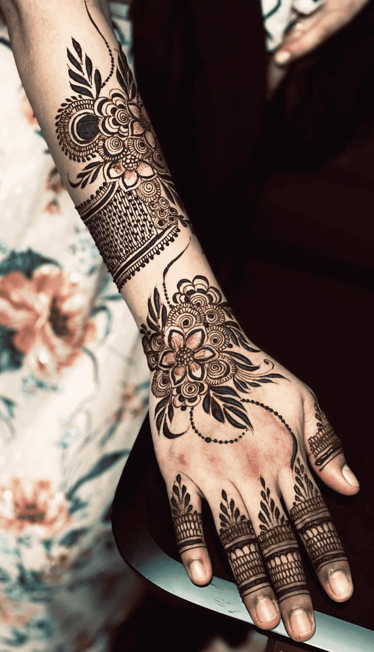 Fetching Khafif Henna Design