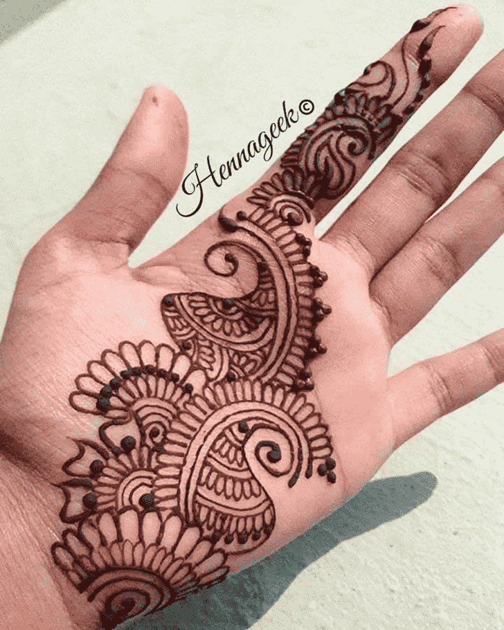 Adorable Khost Henna Design